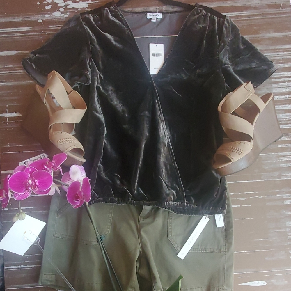 Splendid velvet shirt